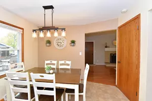 1005 Burr Oak Blvd, Waukesha, WI 53189 - Photo 16