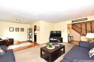 1005 Burr Oak Blvd, Waukesha, WI 53189 - Photo 6