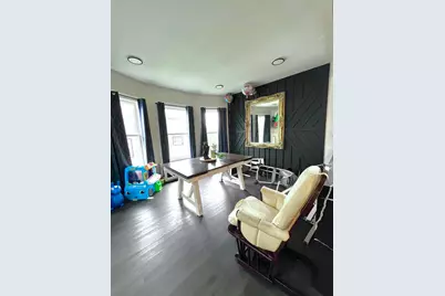 3849 E Cudahy Ave, Cudahy, WI 53110 - Photo 4