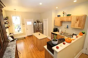 1507 N Cass St, Milwaukee, WI 53202 - Photo 2