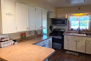 1214 N 28th St, Sheboygan, WI 53081 - Photo 4