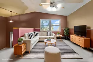 W3523 Oakwood Dr, Geneva, WI 53147 - Photo 8