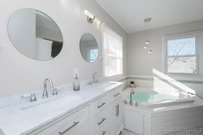 2811  Comanche Ct, Waukesha, WI 53188 - Photo 18