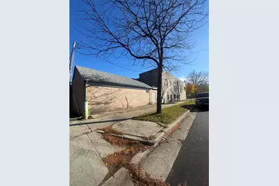 5038 W North Ave #5040, Milwaukee, WI 53208 - Photo 6