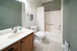 1106 Stratford Ct, Racine, WI 53406 - Photo 20