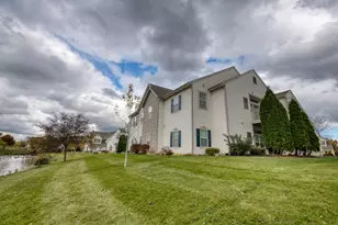 1106 Stratford Ct, Racine, WI 53406 - Photo 28