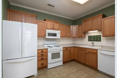 1106  Stratford Ct #102, Racine, WI 53406 - Photo 16