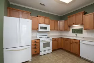 1106 Stratford Ct, Racine, WI 53406 - Photo 16