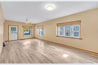 1718  Flett Ave, Racine, WI 53405 - Photo 2