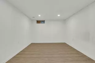 3971 W College Ave, Franklin, WI 53221 - Photo 18