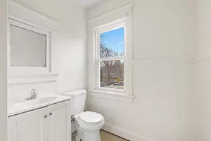 3437 N 2nd St, Milwaukee, WI 53212 - Photo 10