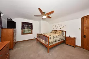 5531 S 110 St, Hales Corners, WI 53130 - Photo 32