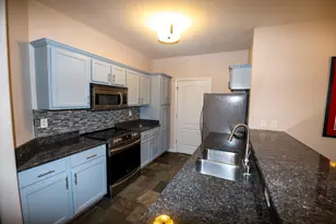 1619 N Farwell Ave, Milwaukee, WI 53202 - Photo 6