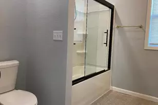 3171 S 9th St, Milwaukee, WI 53215 - Photo 12