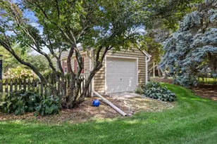 N40W33325 Woodsview Dr, Nashotah, WI 53058 - Photo 70