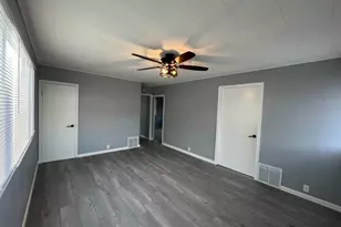 3835 S 17th St, Milwaukee, WI 53221 - Photo 6