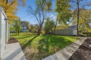 10121 W Bungalow Pkwy, West Allis, WI 53214 - Photo 38