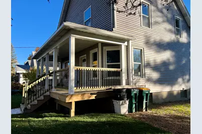 318  Monroe St, Fort Atkinson, WI 53538 - Photo 2