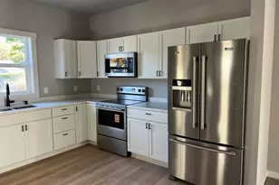 318 Monroe St, Fort Atkinson, WI 53538 - Photo 16