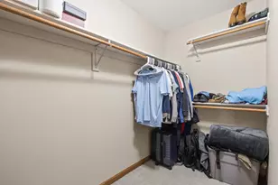 812 Timber Ridge Ct, Waukesha, WI 53189 - Photo 16