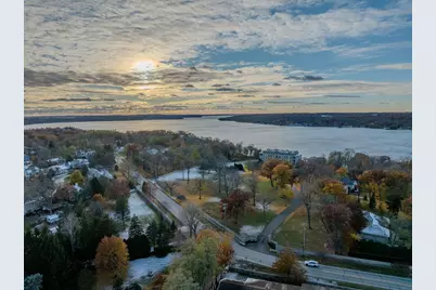 705 S Lake Shore Dr #2G, Lake Geneva, WI 53147 - Photo 24