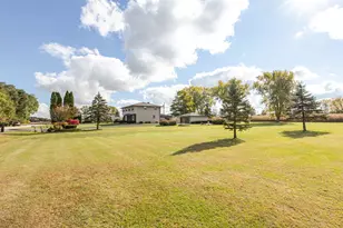 23123 Rasmusson Dr, Racine, WI 53150 - Photo 66