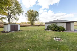 23123 Rasmusson Dr, Racine, WI 53150 - Photo 60