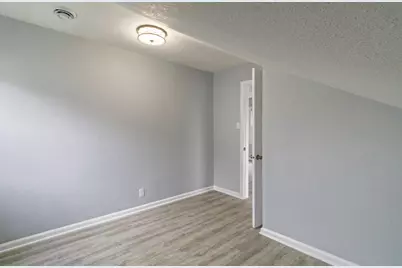 2661 N 44th St, Milwaukee, WI 53210 - Photo 34