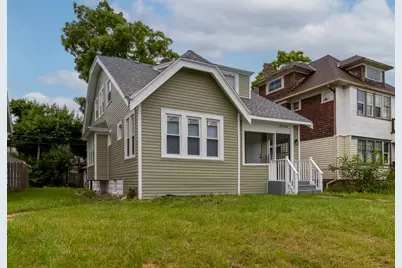 2661 N 44th St, Milwaukee, WI 53210 - Photo 2