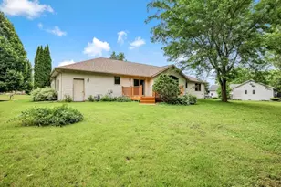 3467 Country View Dr, Delavan, WI 53115 - Photo 40