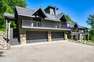 W2530 Krueger Rd, Geneva, WI 53147 - Photo 6