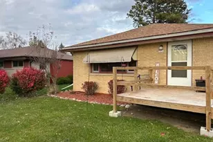 7650 N Delta Pl, Milwaukee, WI 53223 - Photo 4