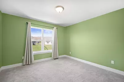 155  Mullberry Ln, Grafton, WI 53024 - Photo 22