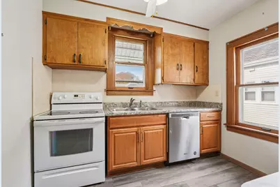 1965 S 80th St, West Allis, WI 53219 - Photo 12