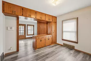 1965 S 80th St, West Allis, WI 53219 - Photo 10