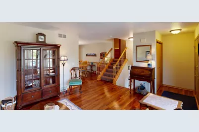 736  Lucas Ln, Jefferson, WI 53549 - Photo 4