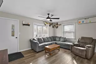 2608 Jackson St, Two Rivers, WI 54241 - Photo 8