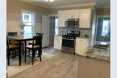 3766 E Edgerton Ave, Cudahy, WI 53110 - Photo 6