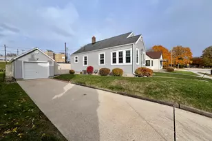 304 St Rose Ave, Fredonia, WI 53021 - Photo 40