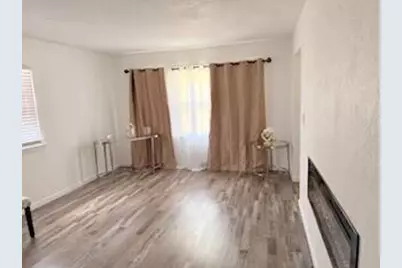 5024 N 70th St, Milwaukee, WI 53218 - Photo 2