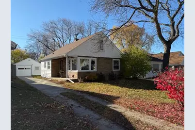 7837  Livingston Ave, Wauwatosa, WI 53213 - Photo 1