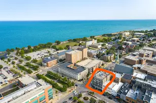201 6th St, Racine, WI 53403 - Photo 18
