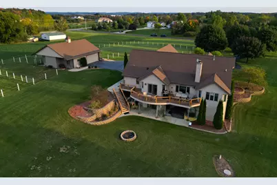 4942  Bridle Path Ln, Polk, WI 53076 - Photo 2