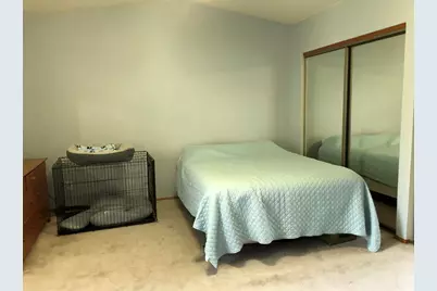 15634 W Ridge Rd, New Berlin, WI 53151 - Photo 6