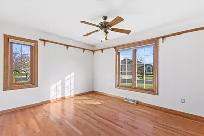 6330  Ptarmigan Rd, Racine, WI 53406 - Photo 18