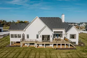 20285 Newport Ln, Brookfield, WI 53045 - Photo 54