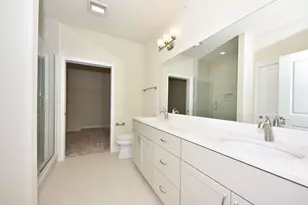 439 Standing Stone Dr, Waukesha, WI 53189 - Photo 8