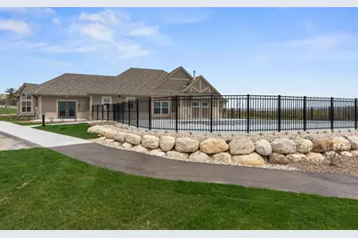 439  Standing Stone Dr #16-36, Waukesha, WI 53189 - Photo 22