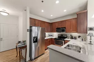 4130 S Lake Dr, Saint Francis, WI 53235 - Photo 20