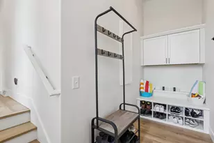 4238 E Lake Vista Blvd, Oak Creek, WI 53154 - Photo 14